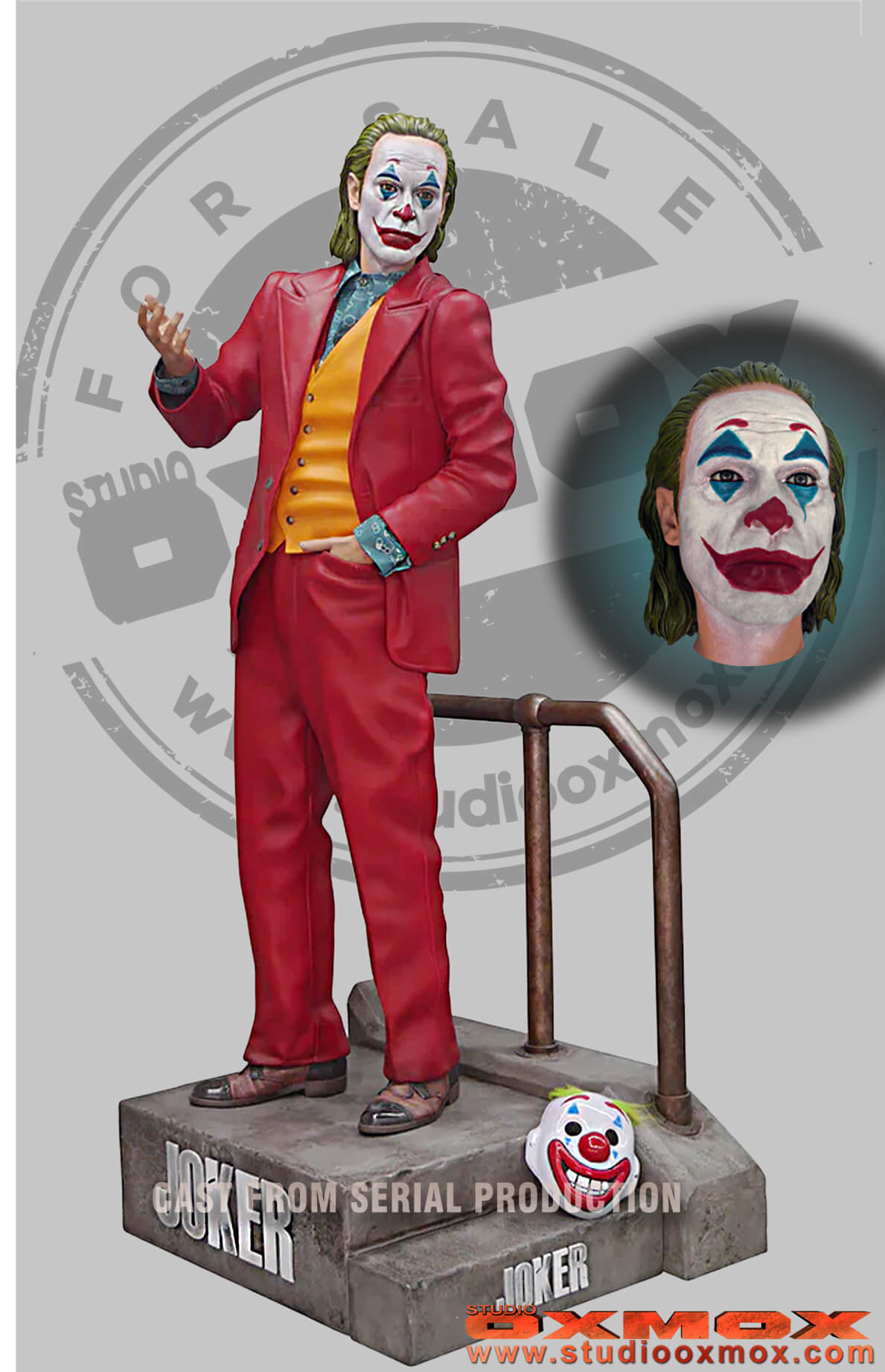The Joker life size statue, sad face, movie 2019