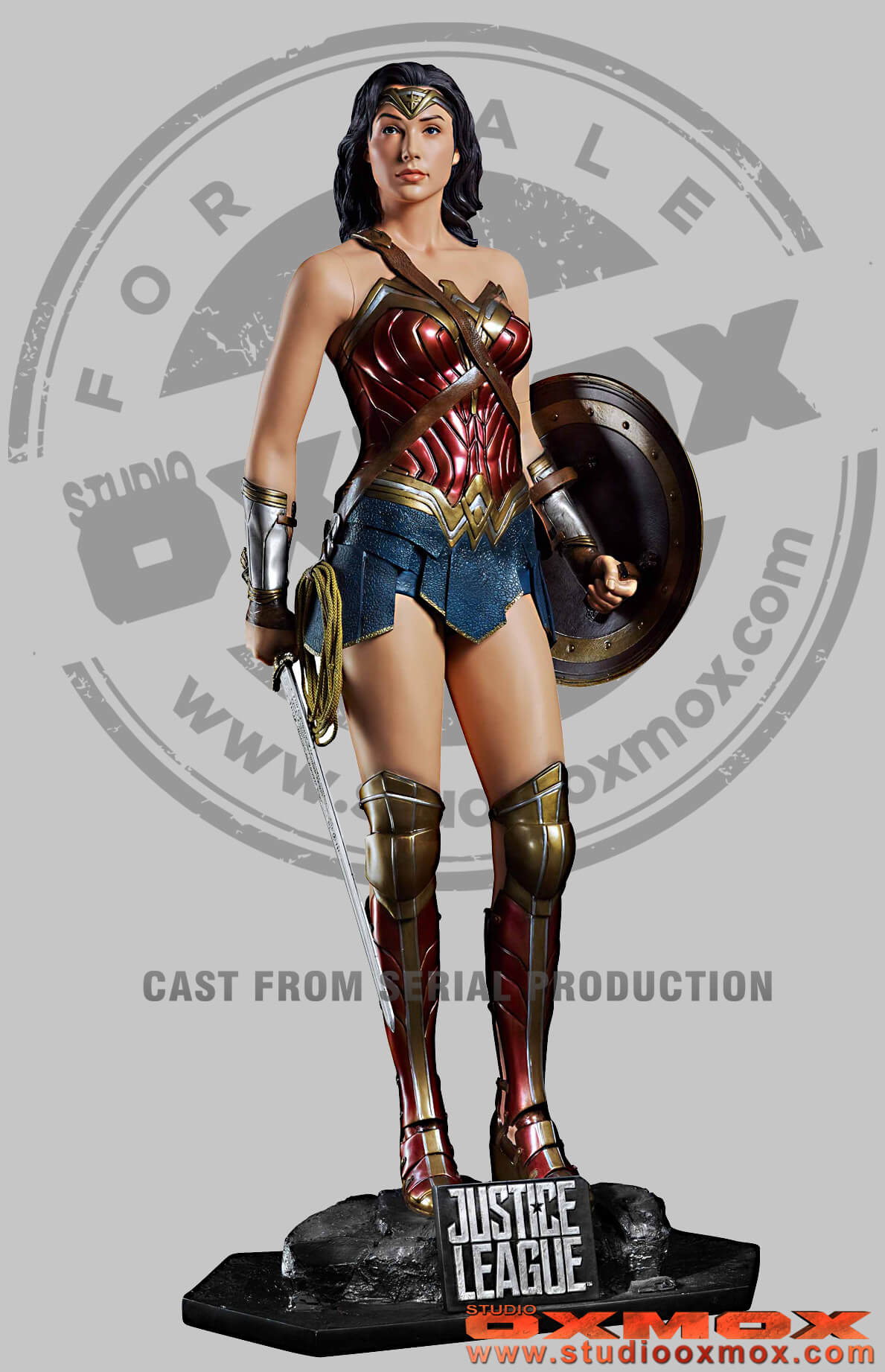 wonder Woman Justice League, gal gadot life size statue